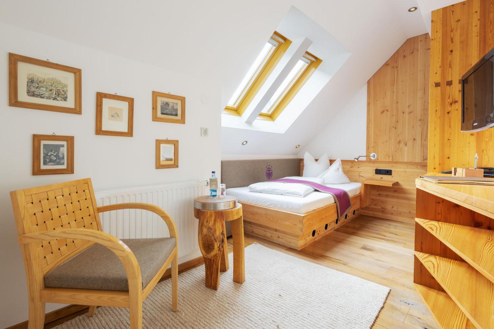 Hotel Goldener Adler - Im Sommer Silvretta Card Premium Inkludiert Ischgl Exterior foto